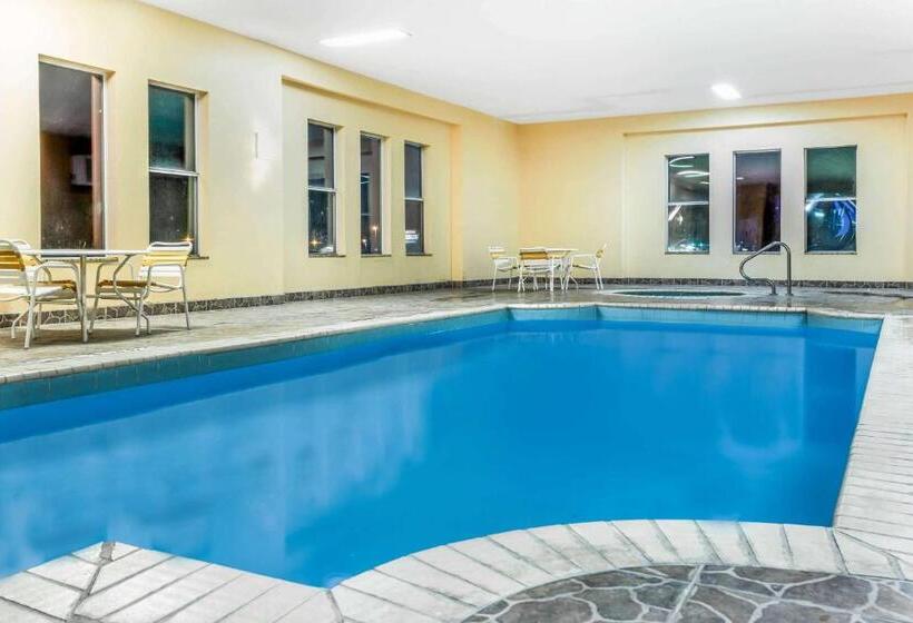 בית מלון כפרי La Quinta By Wyndham Kerrville