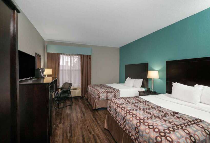 هتل La Quinta By Wyndham Knoxville East