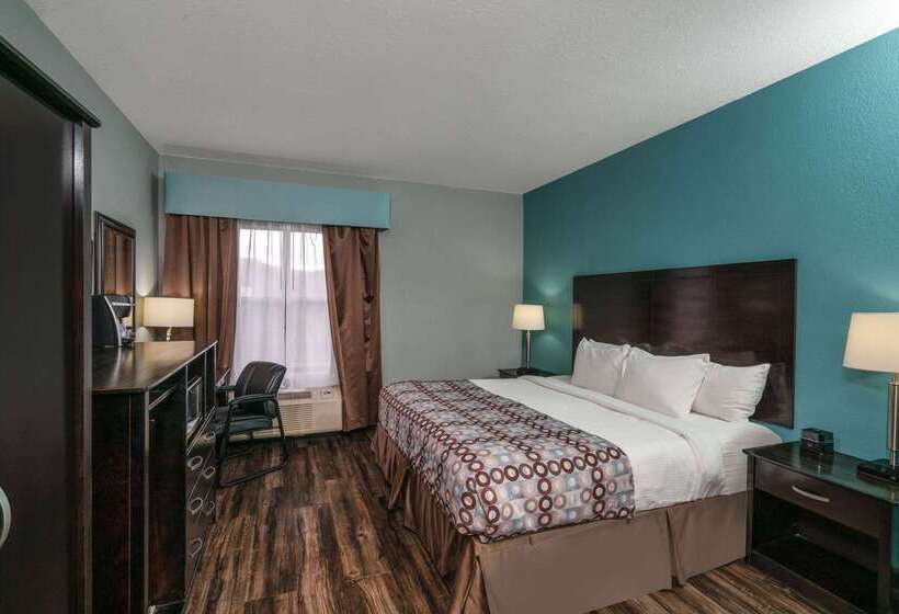 هتل La Quinta By Wyndham Knoxville East