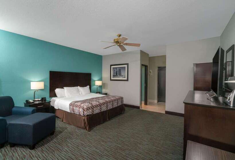هتل La Quinta By Wyndham Knoxville East