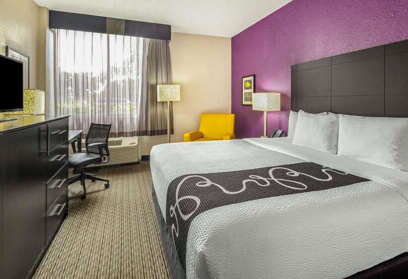 فندق La Quinta By Wyndham Miami Lakes