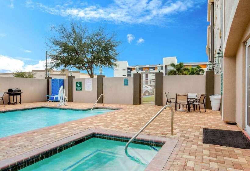 فندق La Quinta By Wyndham Mission At West Mcallen