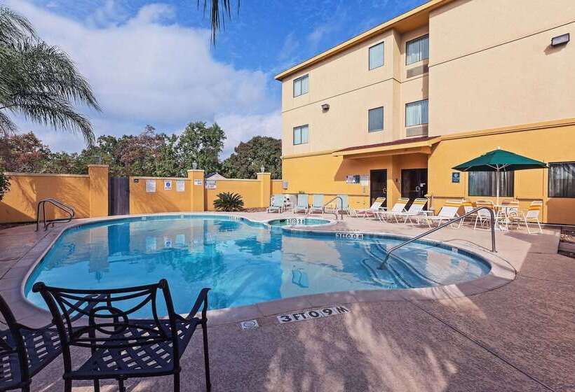 호텔 La Quinta By Wyndham Pasadena