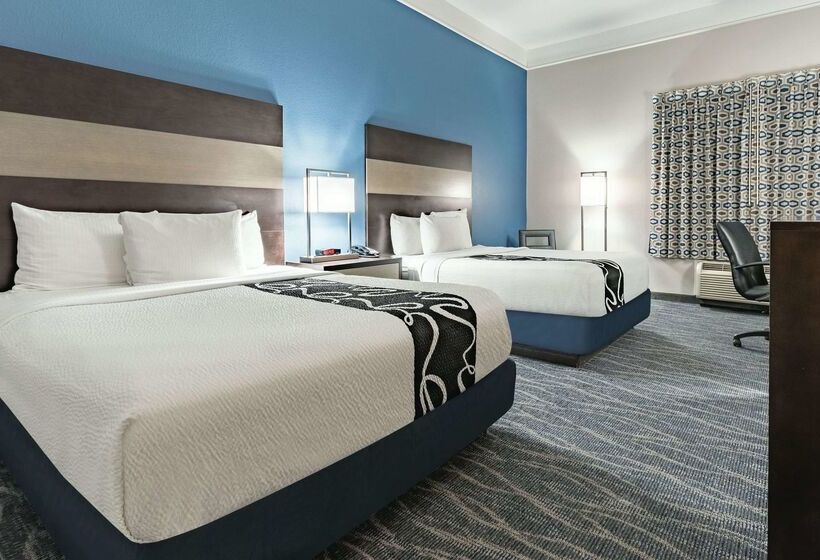 هتل La Quinta By Wyndham Phoenix I 10 West