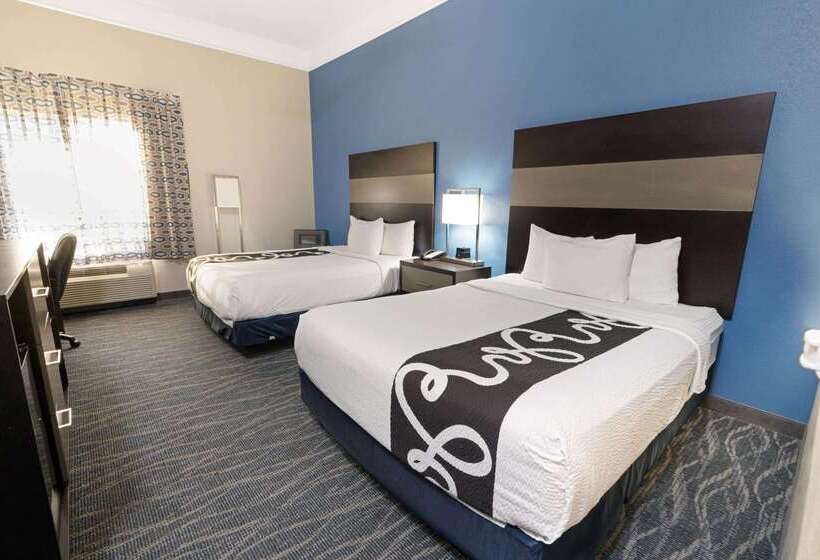 هتل La Quinta By Wyndham Phoenix I 10 West