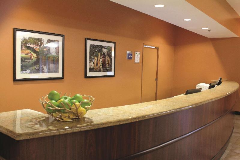 호텔 La Quinta By Wyndham San Antonio Medical Ctr. Nw