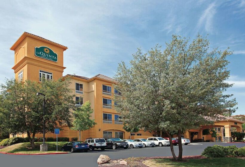 فندق La Quinta By Wyndham Santa Clarita   Valencia