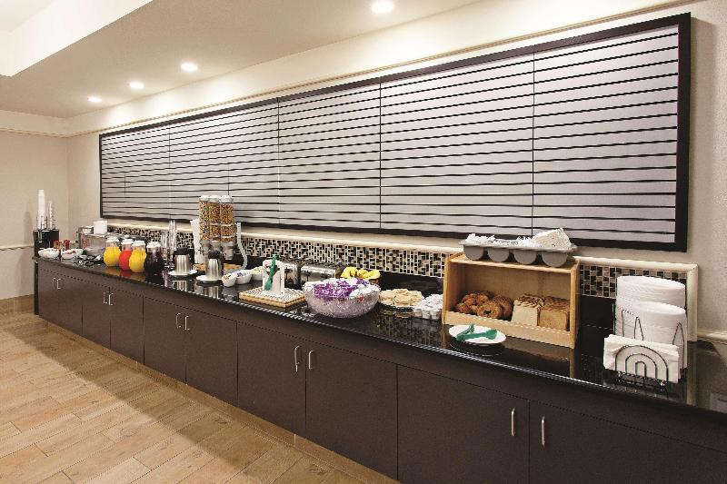 فندق La Quinta By Wyndham Santa Clarita   Valencia