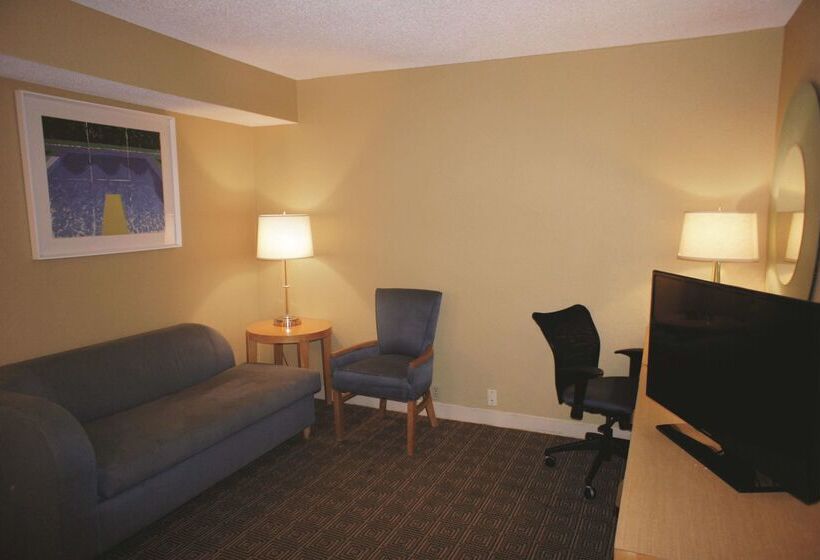 בית מלון כפרי La Quinta By Wyndham Sarasota Downtown