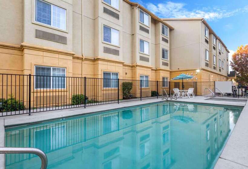 酒店 La Quinta By Wyndham Tulare