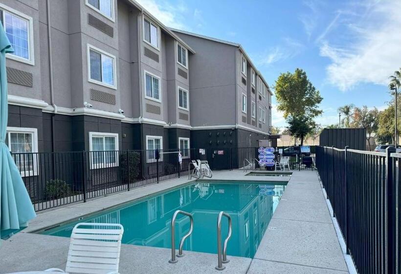 酒店 La Quinta By Wyndham Tulare