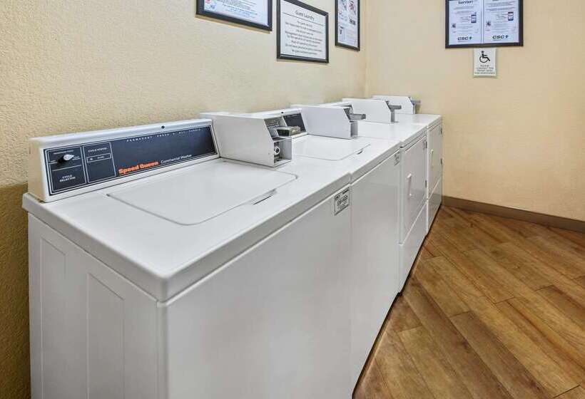 فندق La Quinta By Wyndham West Palm Beach Airport