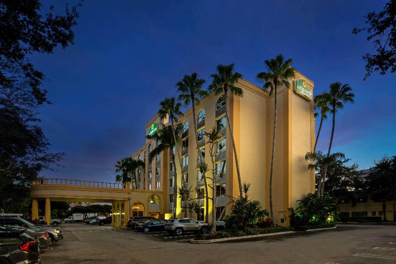 فندق La Quinta By Wyndham West Palm Beach Airport