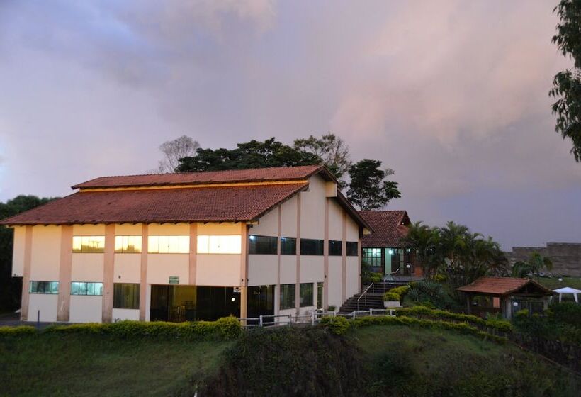 Отель Lago Das Pedras