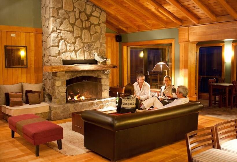 בית מלון כפרי Los Cauquenes Resort + Spa + Experiences