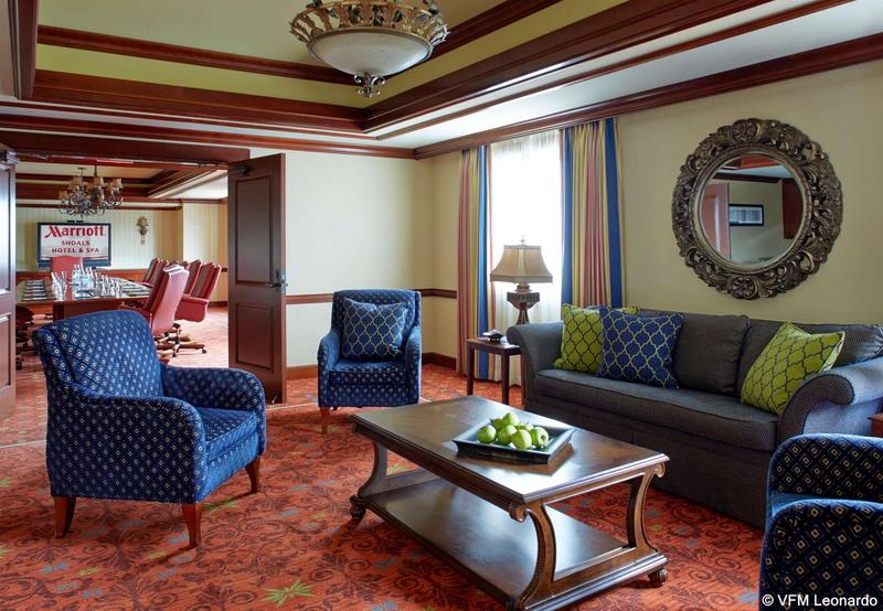 فندق Renaissance Shoals Resort And Spa