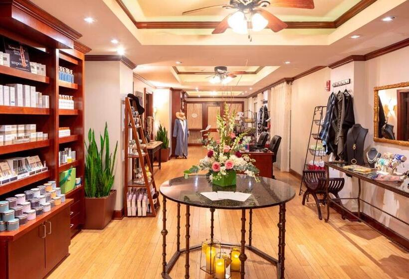 فندق Renaissance Shoals Resort And Spa