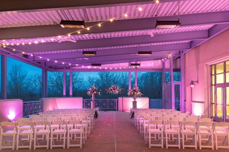 فندق Renaissance Shoals Resort And Spa