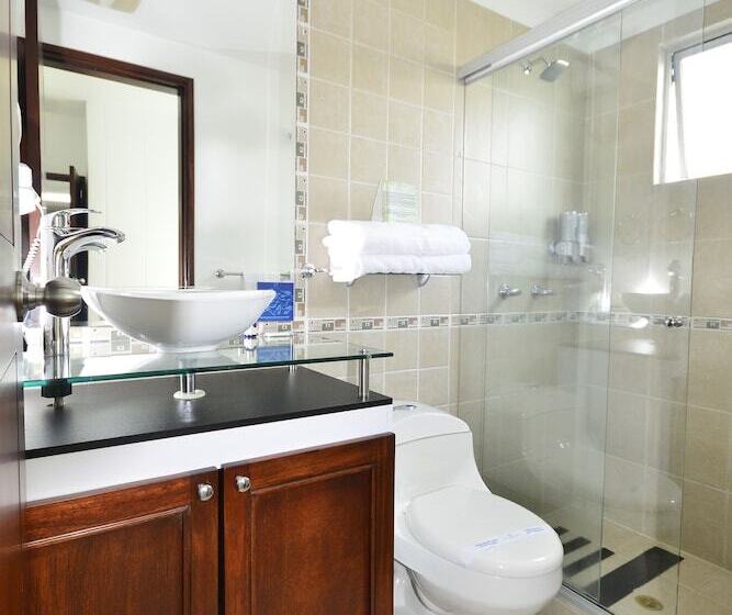 فندق Mediterraneo