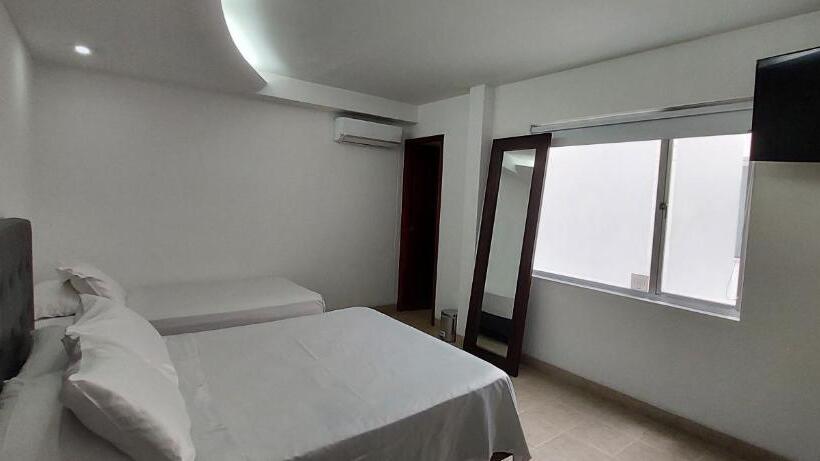 فندق Mediterraneo