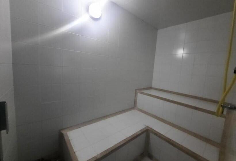 فندق Mediterraneo