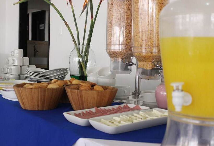 هتل Metropolis Plaza