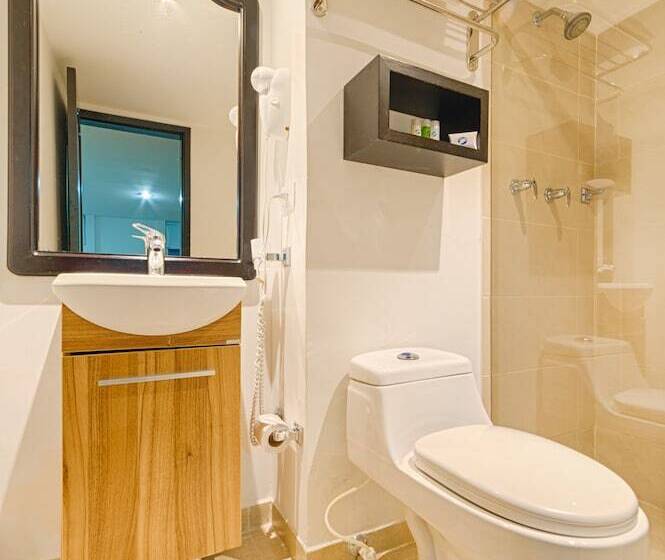 호텔 Metropolis Plaza