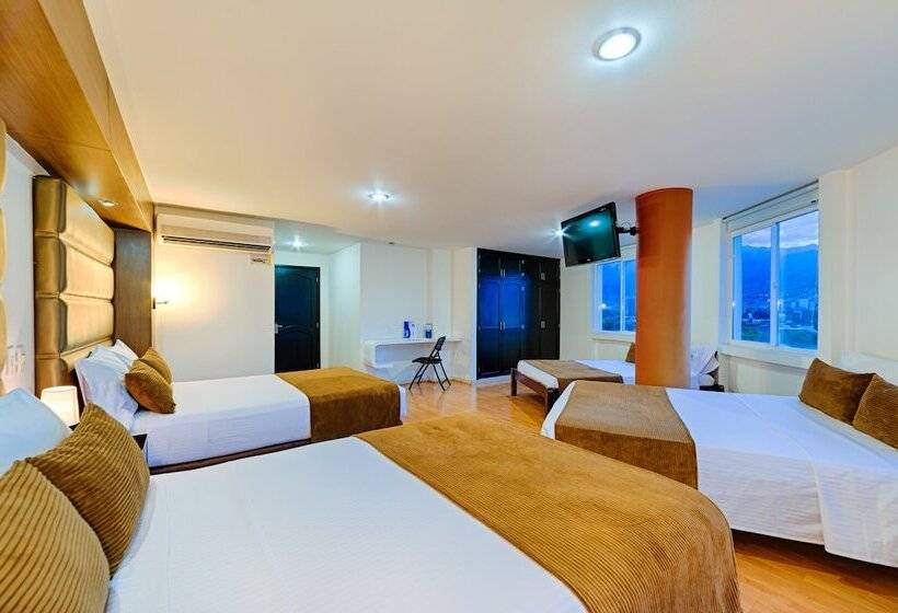 호텔 Metropolis Plaza