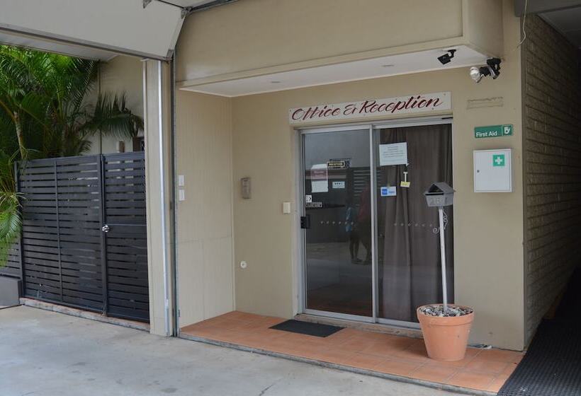 فندق Mid City Motor Inn