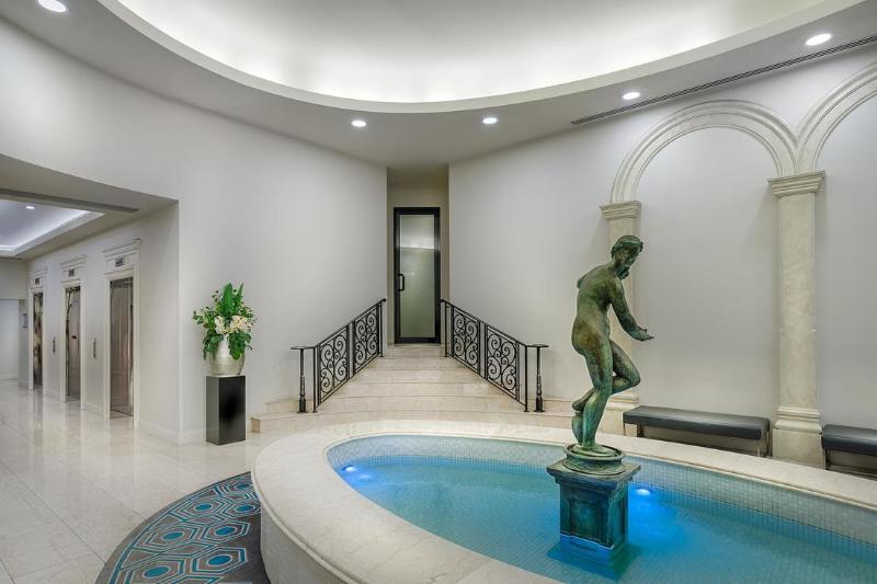 فندق Milano Serviced Apartments