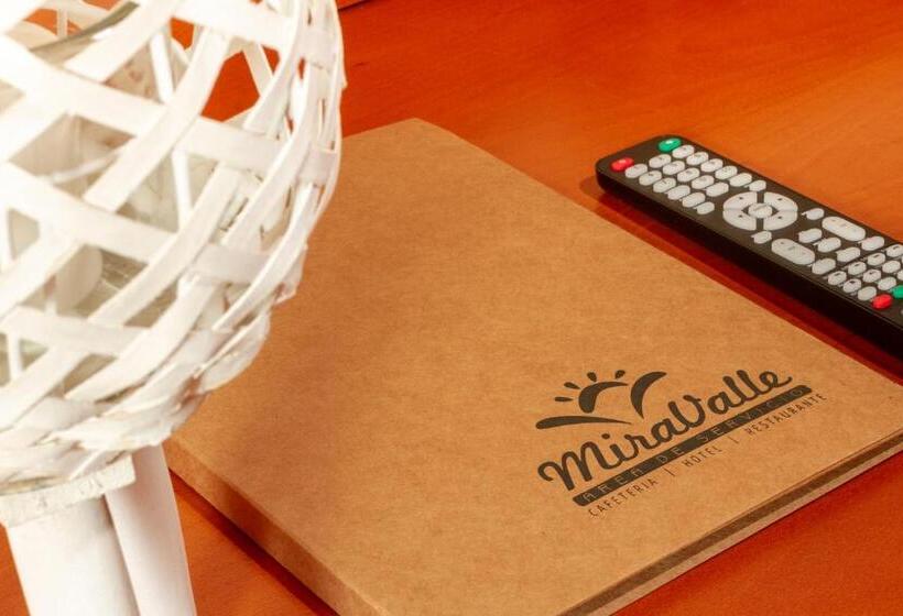 בית מלון כפרי Miravalle