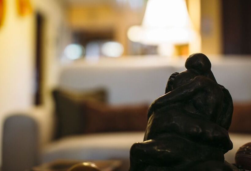 Morrison Hotel San Salvador