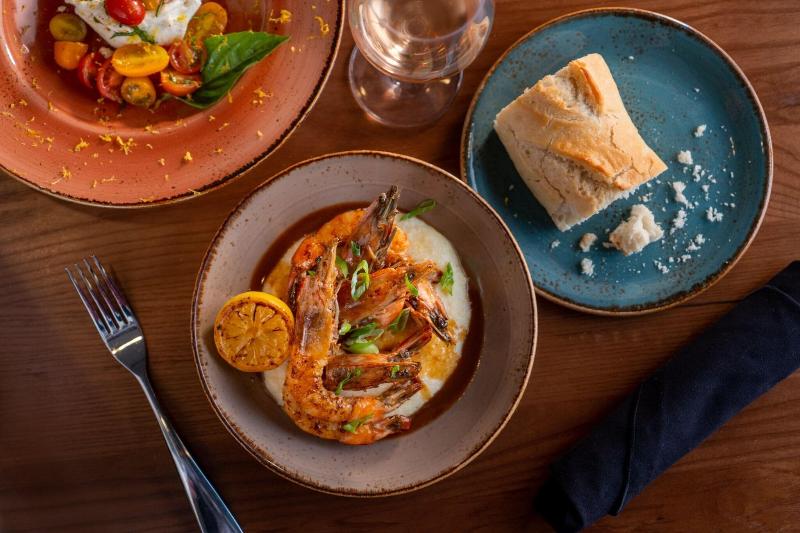 هتل New Orleans Marriott Warehouse Arts District