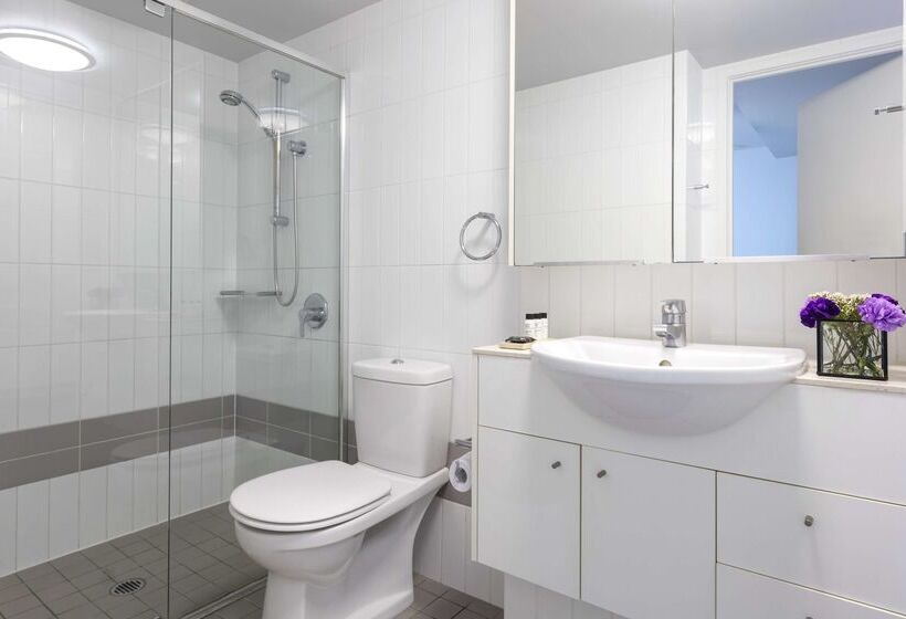 בית מלון כפרי Oaks Brisbane On Felix Suites