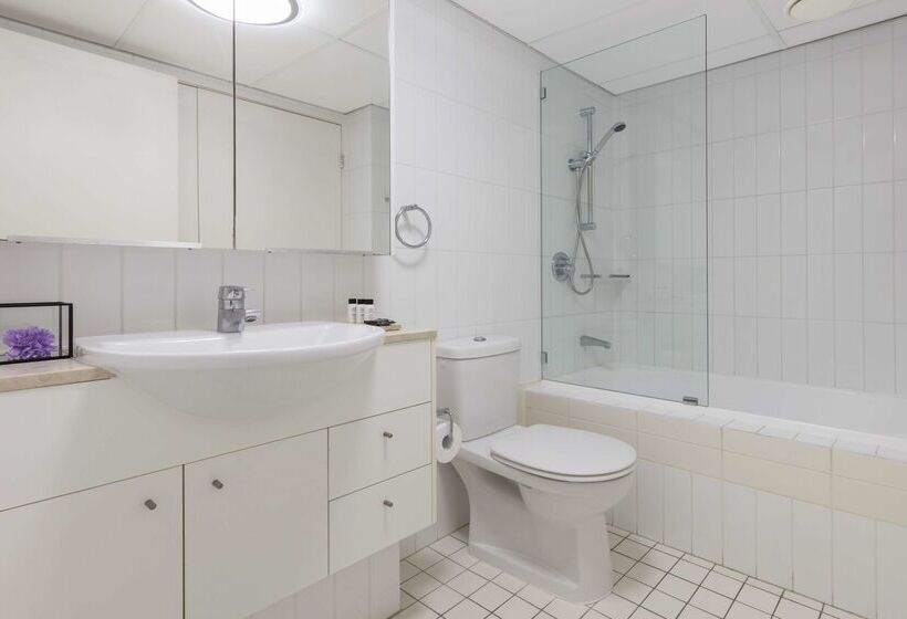 בית מלון כפרי Oaks Brisbane On Felix Suites