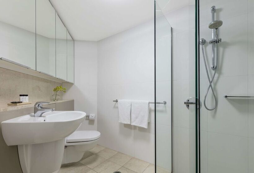 בית מלון כפרי Oaks Brisbane On Felix Suites