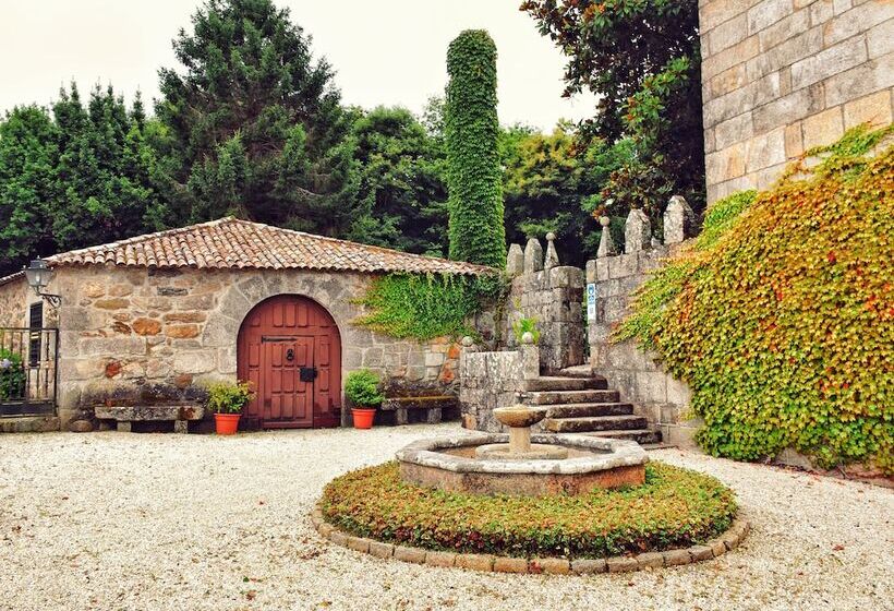 ホテル Pazo Revel  & Resort