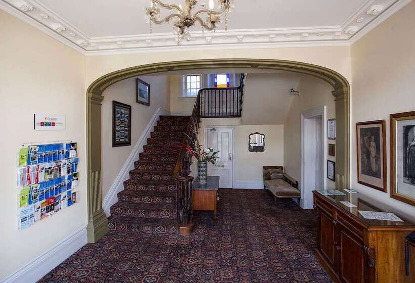 Quality Hotel Bentinck