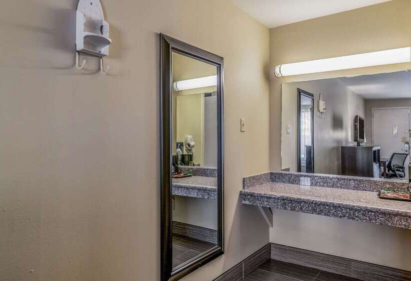 فندق Quality Inn Gainesville
