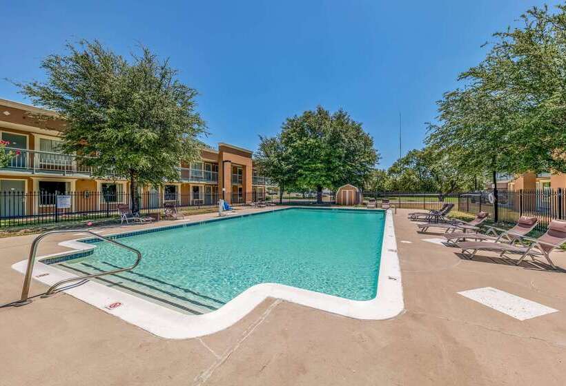 فندق Quality Inn Gainesville