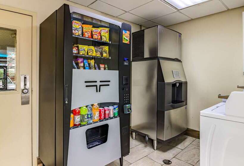 فندق Quality Inn