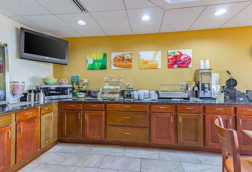 فندق Quality Inn