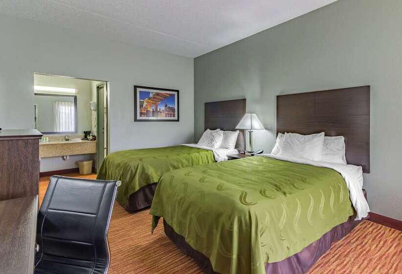 فندق Quality Inn
