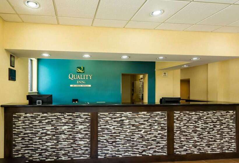ホテル Quality Inn Manassas