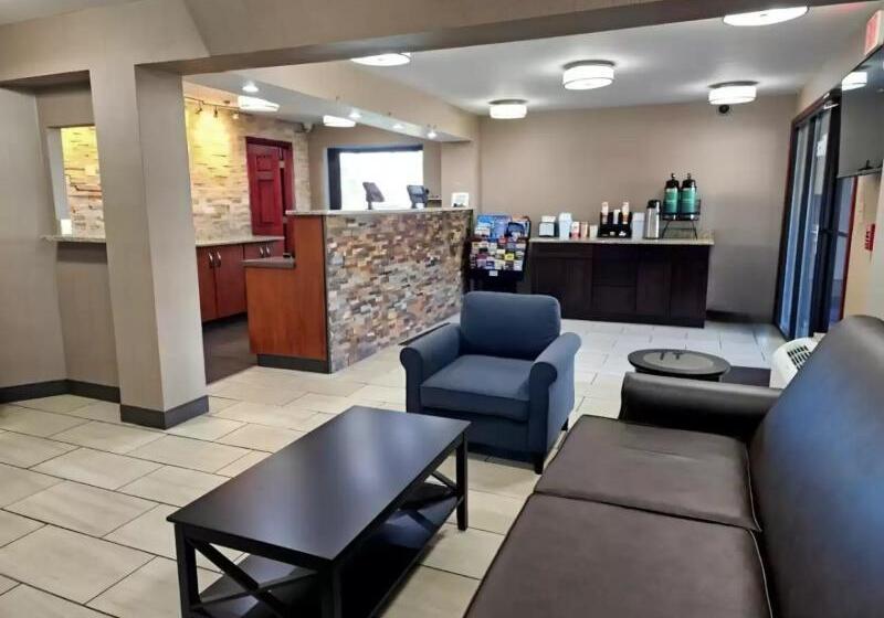 فندق Quality Inn