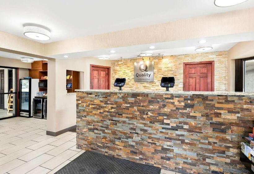 فندق Quality Inn