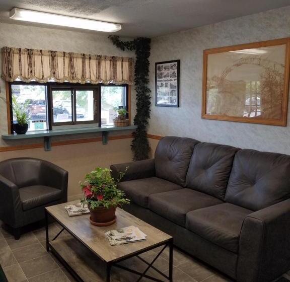 Отель Quality Inn New River Gorge