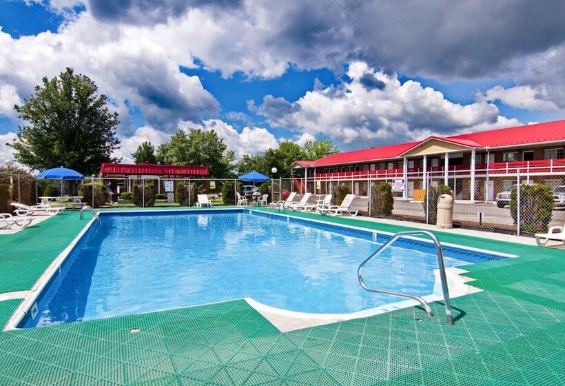 Отель Quality Inn New River Gorge