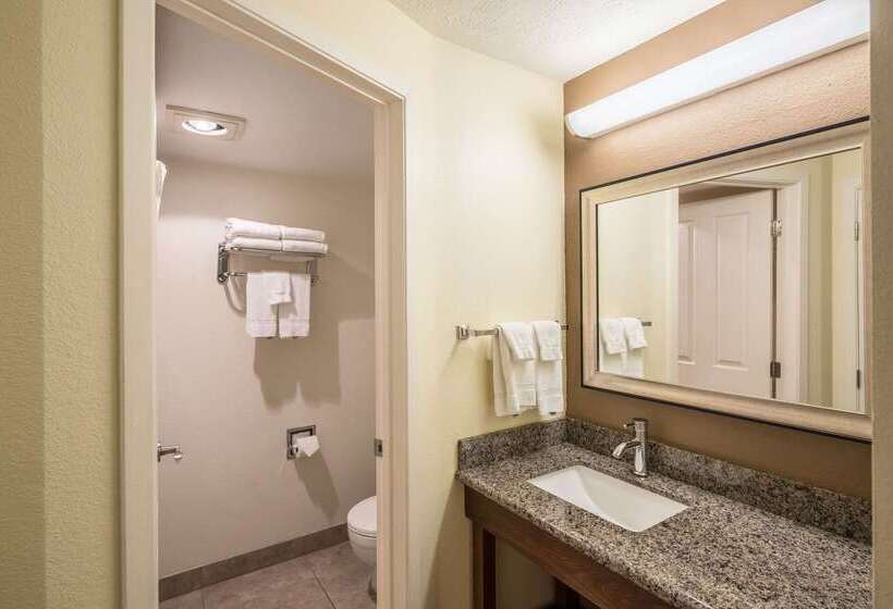 호텔 Quality Inn & Suites Coeur d'Alene