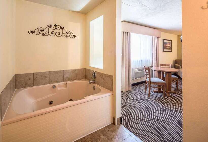 ホテル Quality Inn & Suites Coeur d'Alene